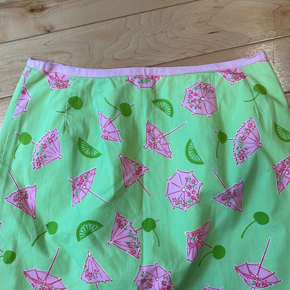 Lilly Pulitzer fully lined pink and green umbrella print pencil skirt